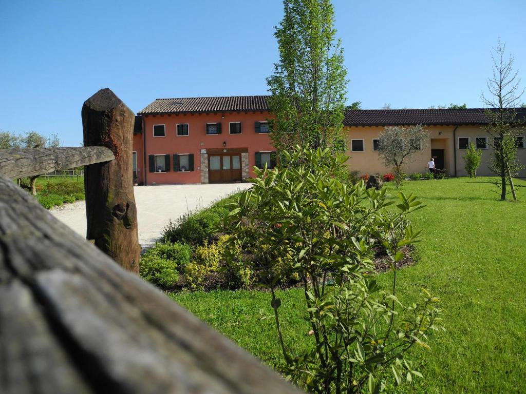Вилла Agriturismo Cornolere Castelcucco Экстерьер фото